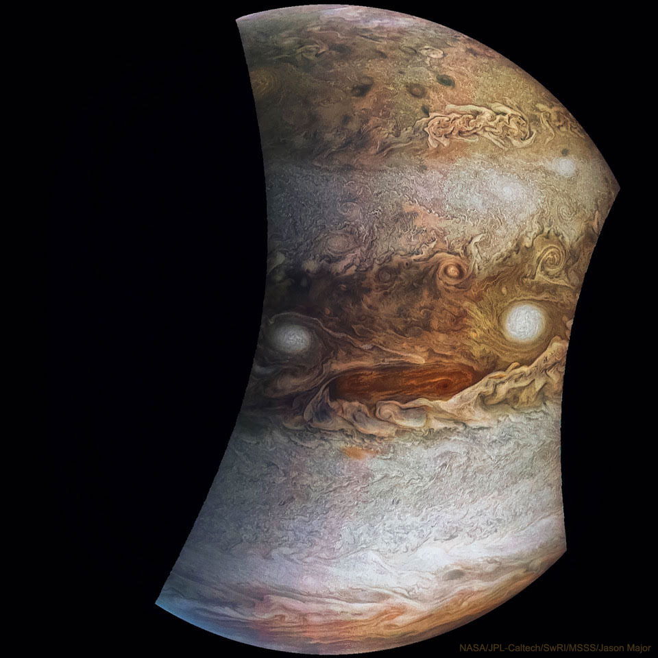 Twarz w jowiszowych chmurach z Juno. Źródło: NASA/JPL-Caltech/SwRI/MSSS/Jason Major