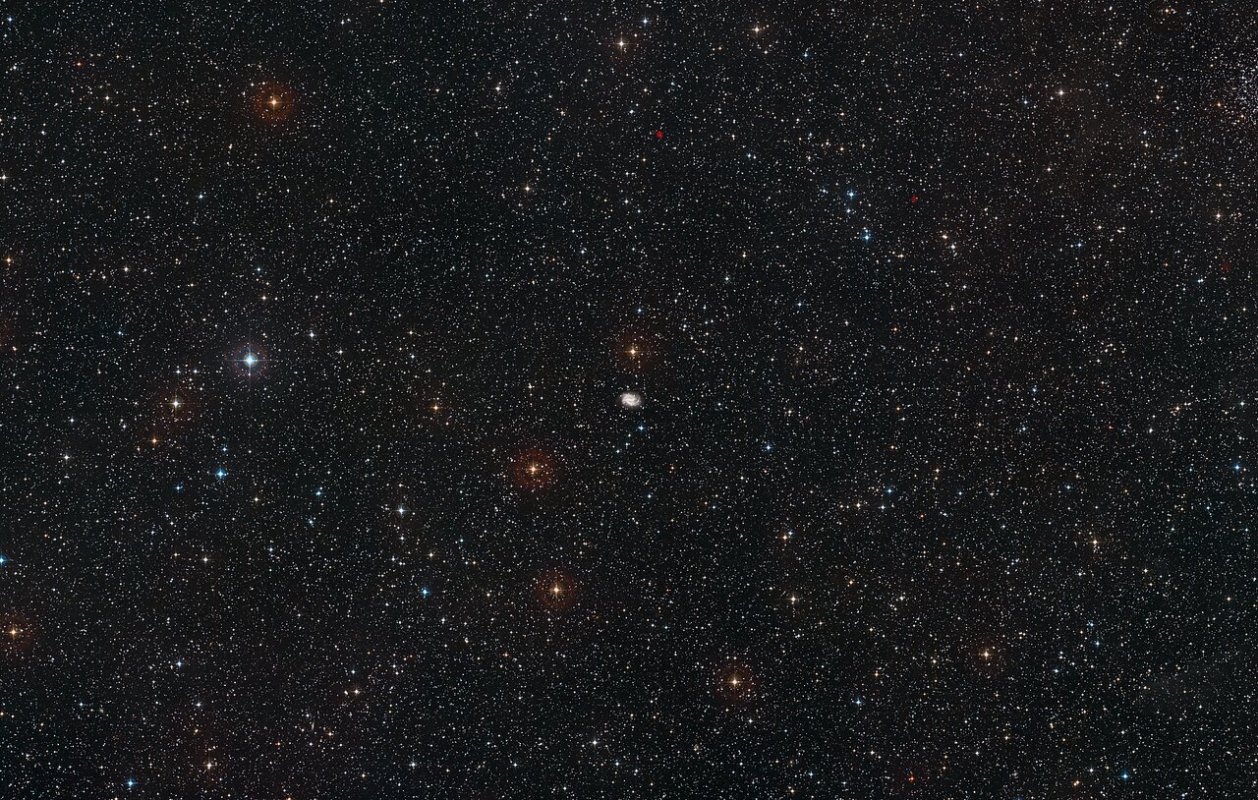 Region otaczający NGC 2525.