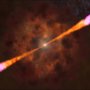 Wizja artystyczna strumienia cząstek przebijającego gwiazdę zapadającą się w czarną dziurę podczas typowego rozbłysku gamma (GRB).